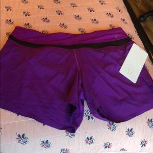 Lululemon Groovy Run Short